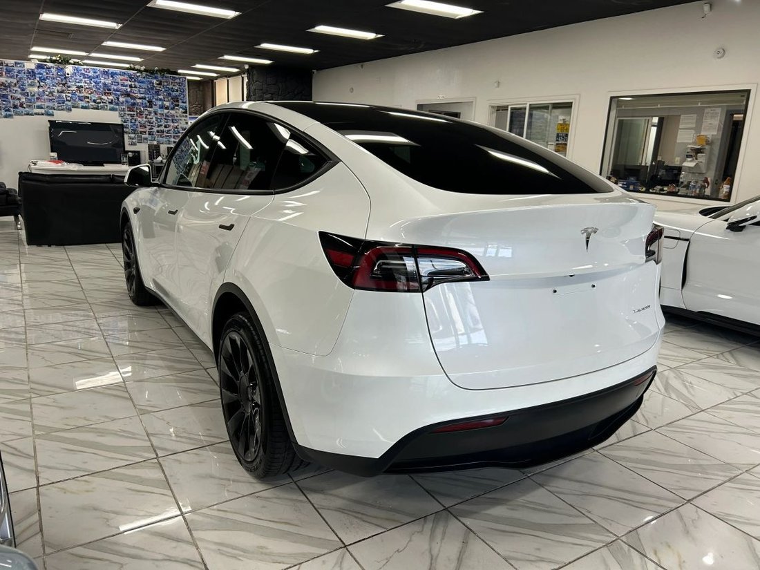 Suv in Pittsburg, CA, United States 3 - 18702063