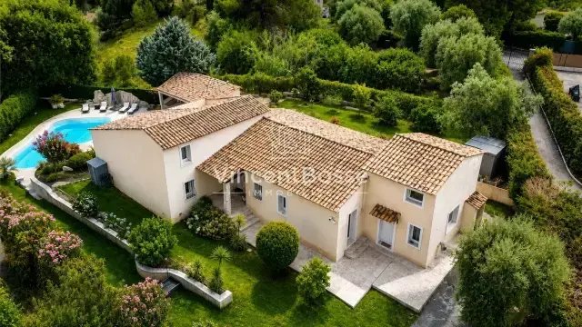 Villa in Nice, Provence-Alpes-Côte d'Azur, France 1 - 18542504