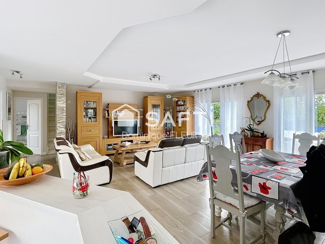 House in Les Moutiers-en-Retz, Pays de la Loire, France 3 - 18702478