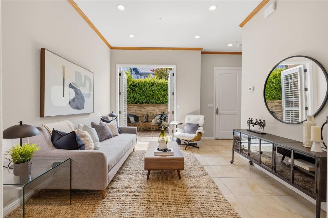 Condo in Los Altos Hills, California, United States 1 - 18701970