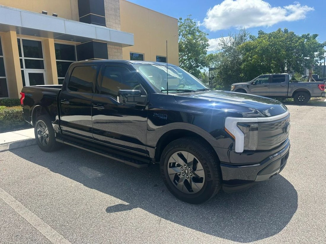 Pickup in Fort Myers, FL, United States 1 - 18702150