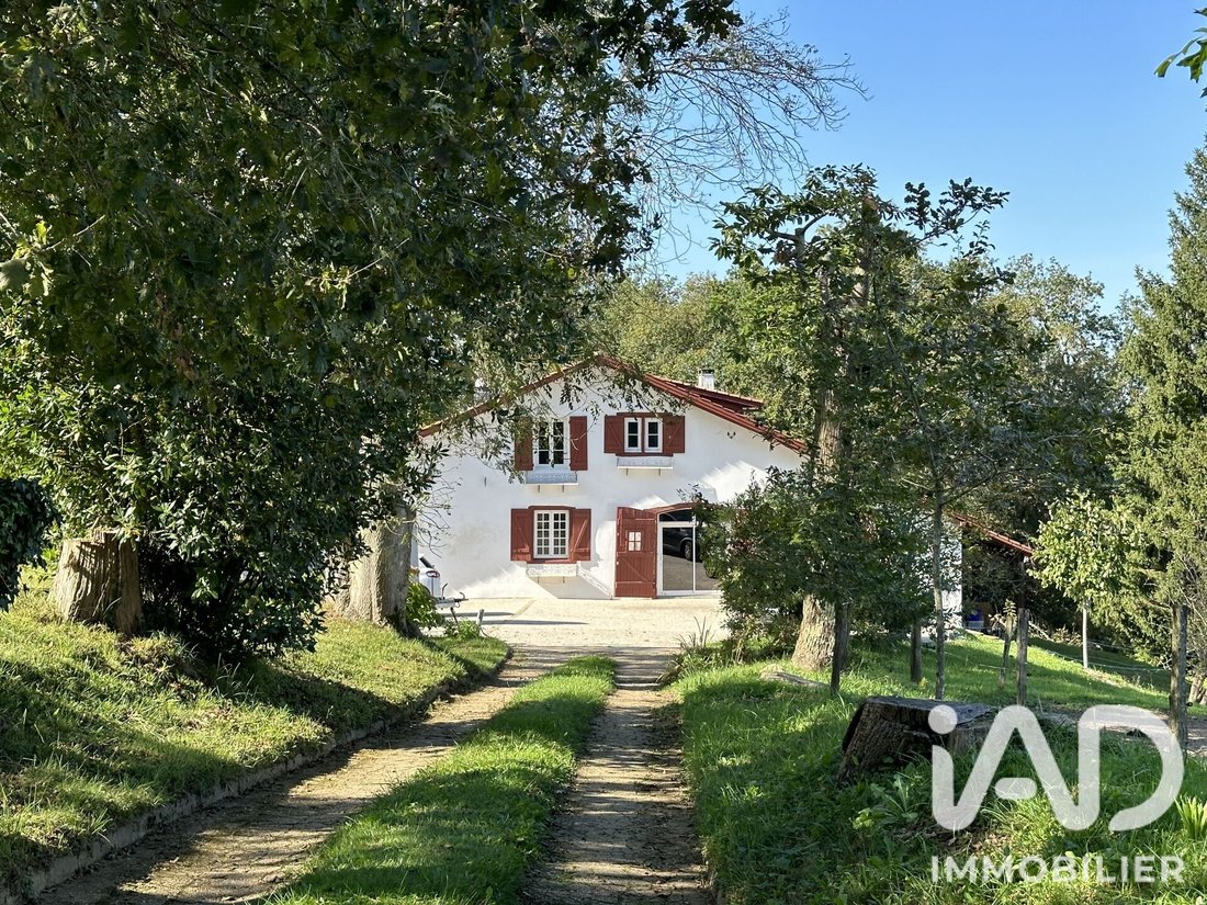 House in Urt, Nouvelle-Aquitaine, France 1 - 18703083