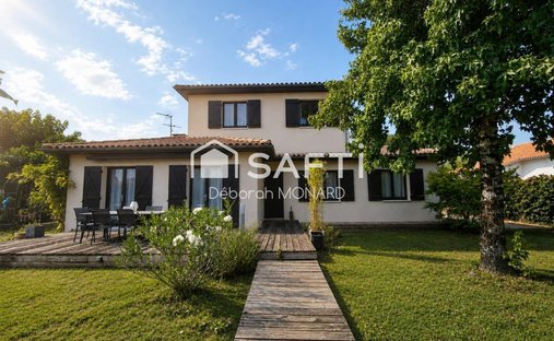 Haus in Saint-Médard-en-Jalles, Neu-Aquitanien, Frankreich 1