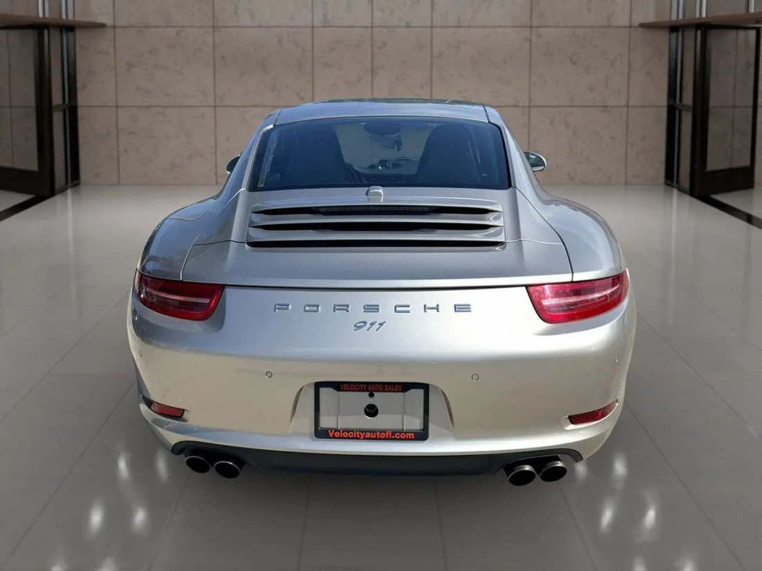 Coupe in West Palm Beach, FL, United States 4 - 18702074