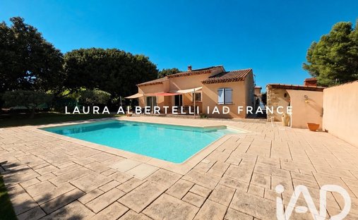 House in Coste Chaude-Mauveou, La Seyne-sur-Mer, France 1