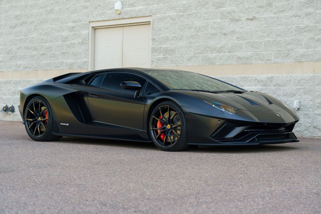 Coupe in Scottsdale, AZ, United States 5 - 18702053