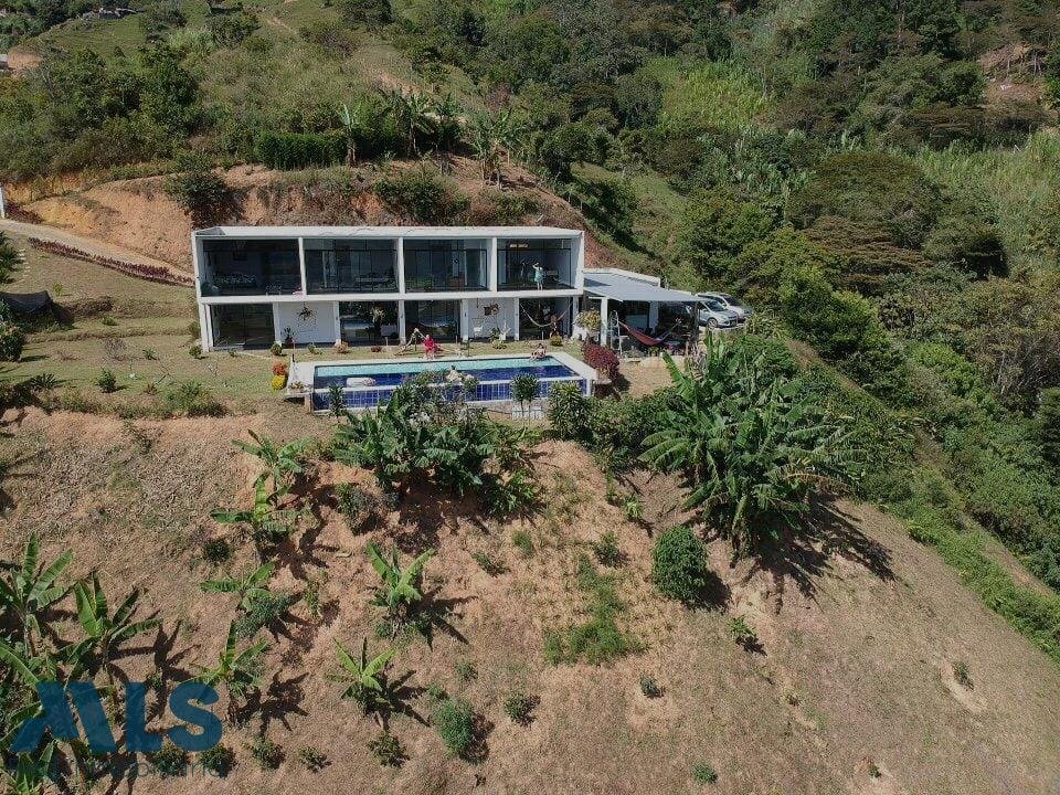 Finca in Girardota, Antioquia, Colombia 3 - 18701787