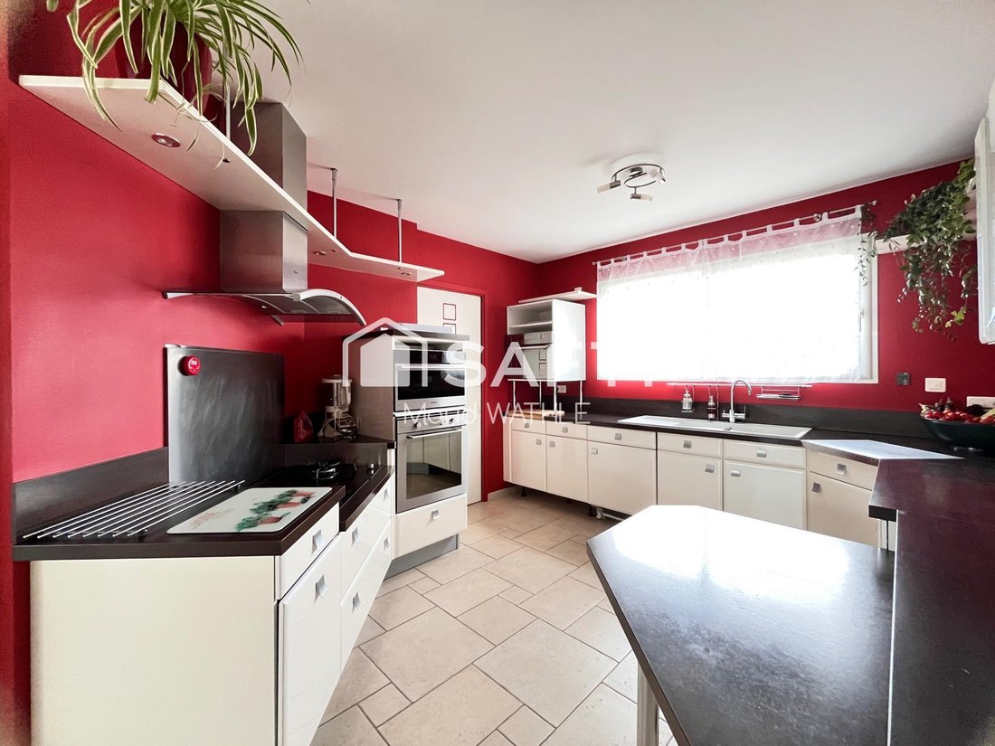 House in Saint-Vincent-sur-Jard, Pays de la Loire, France 4 - 18702505