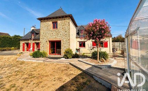 House in Châteaugiron, Brittany, France 1