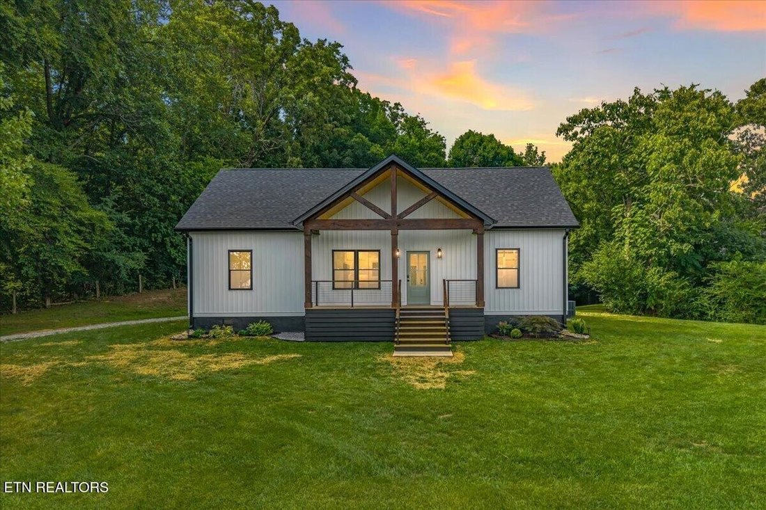 House in Madisonville, Tennessee, United States 2 - 18702172