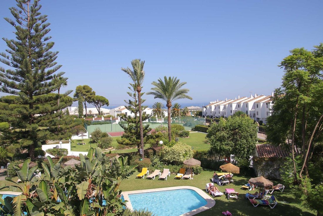 Apartment in Nueva Andalucia, Marbella, Spain 4 - 18702267