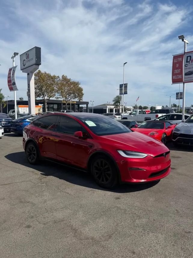 Suv in Costa Mesa, CA, United States 3 - 18702128
