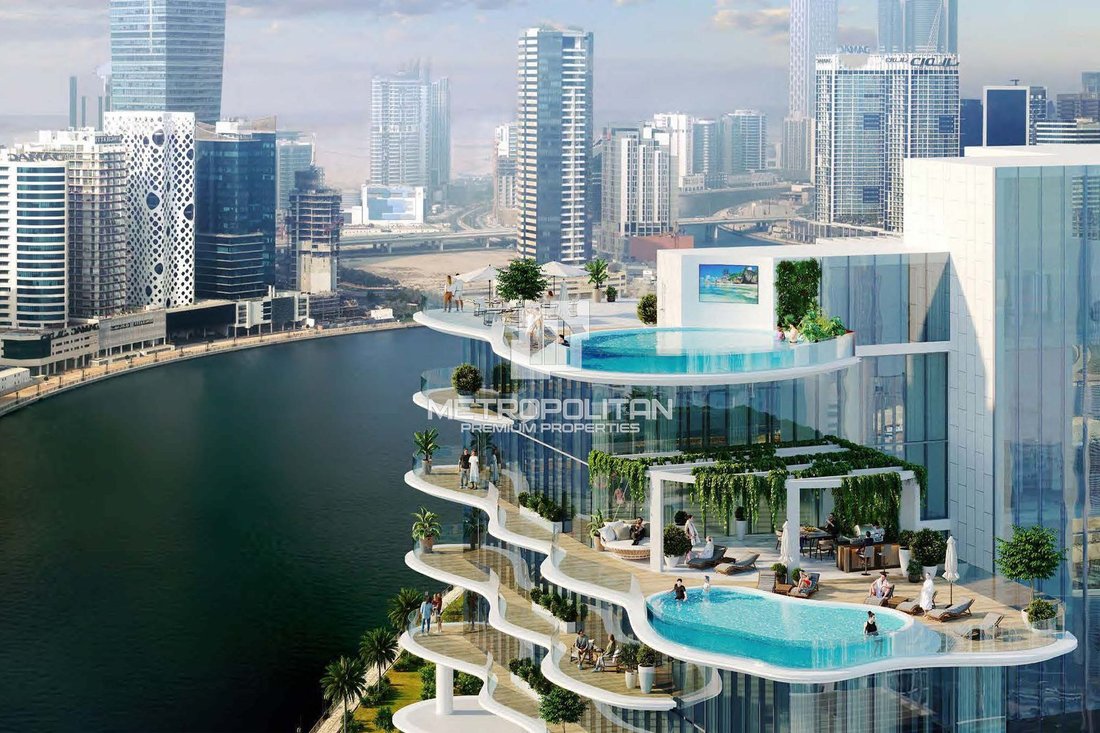 Apartment in Business Bay, Dubai, United Arab Emirates 1 - 18702278