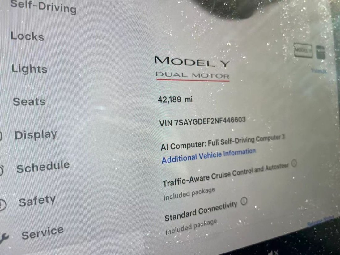 Suv in Costa Mesa, CA, United States 5 - 18702051