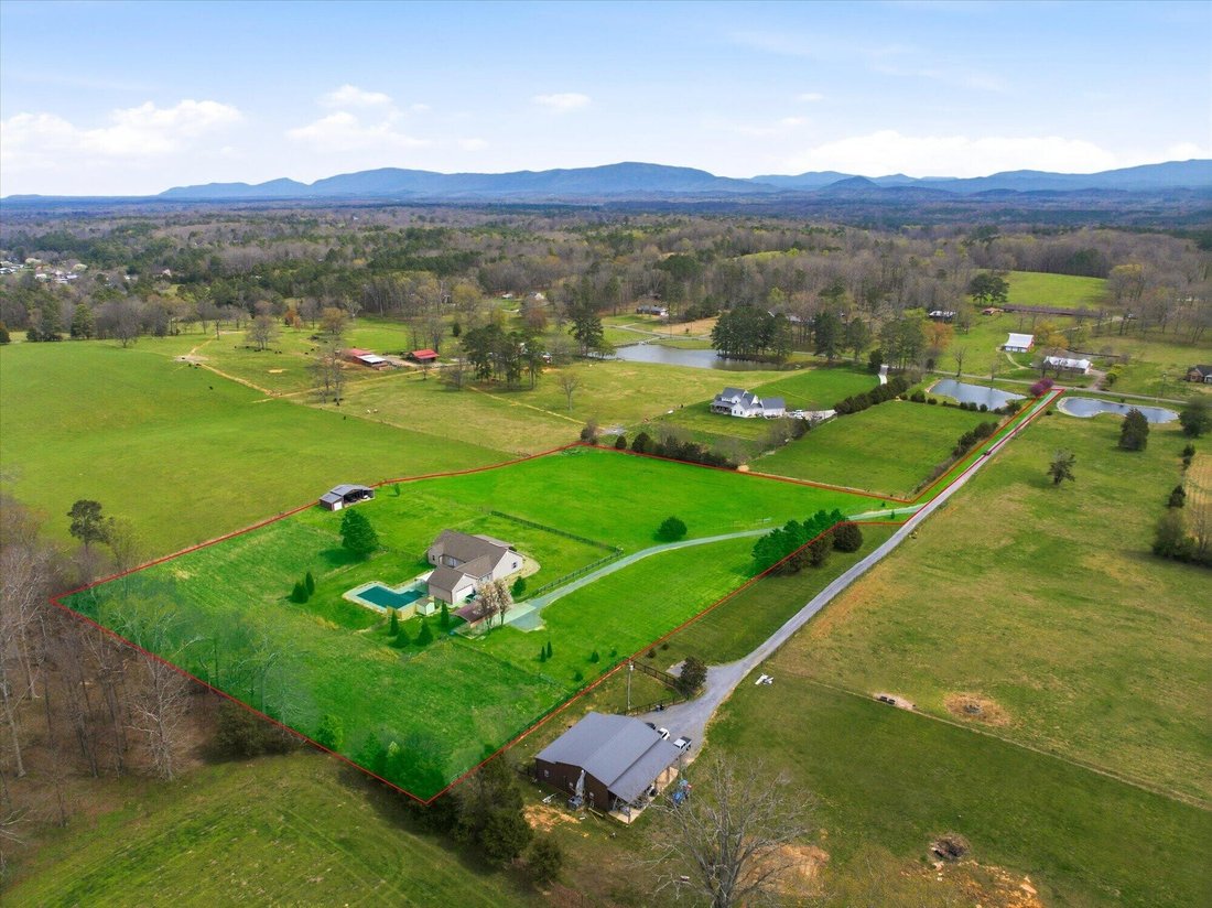 House in Cleveland, Tennessee, United States 5 - 18702166