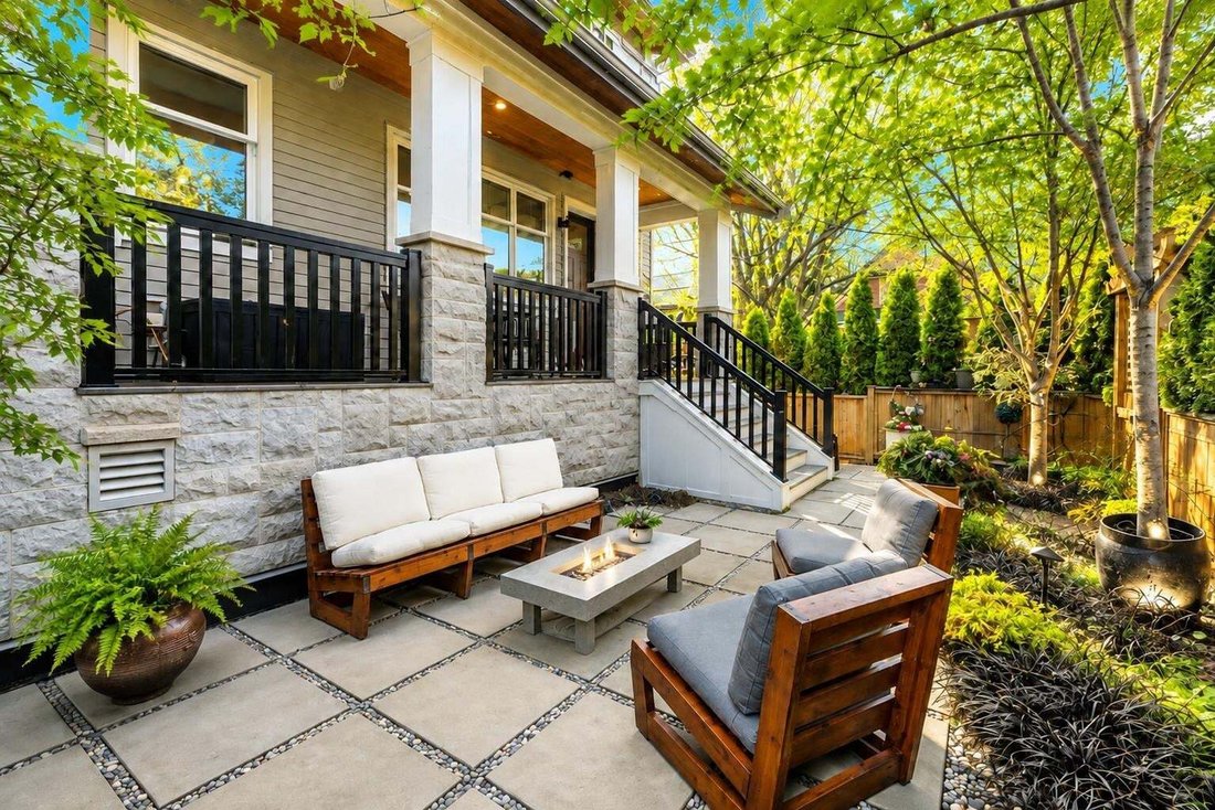 Condo in Vancouver, British Columbia, Canada 1 - 18666521