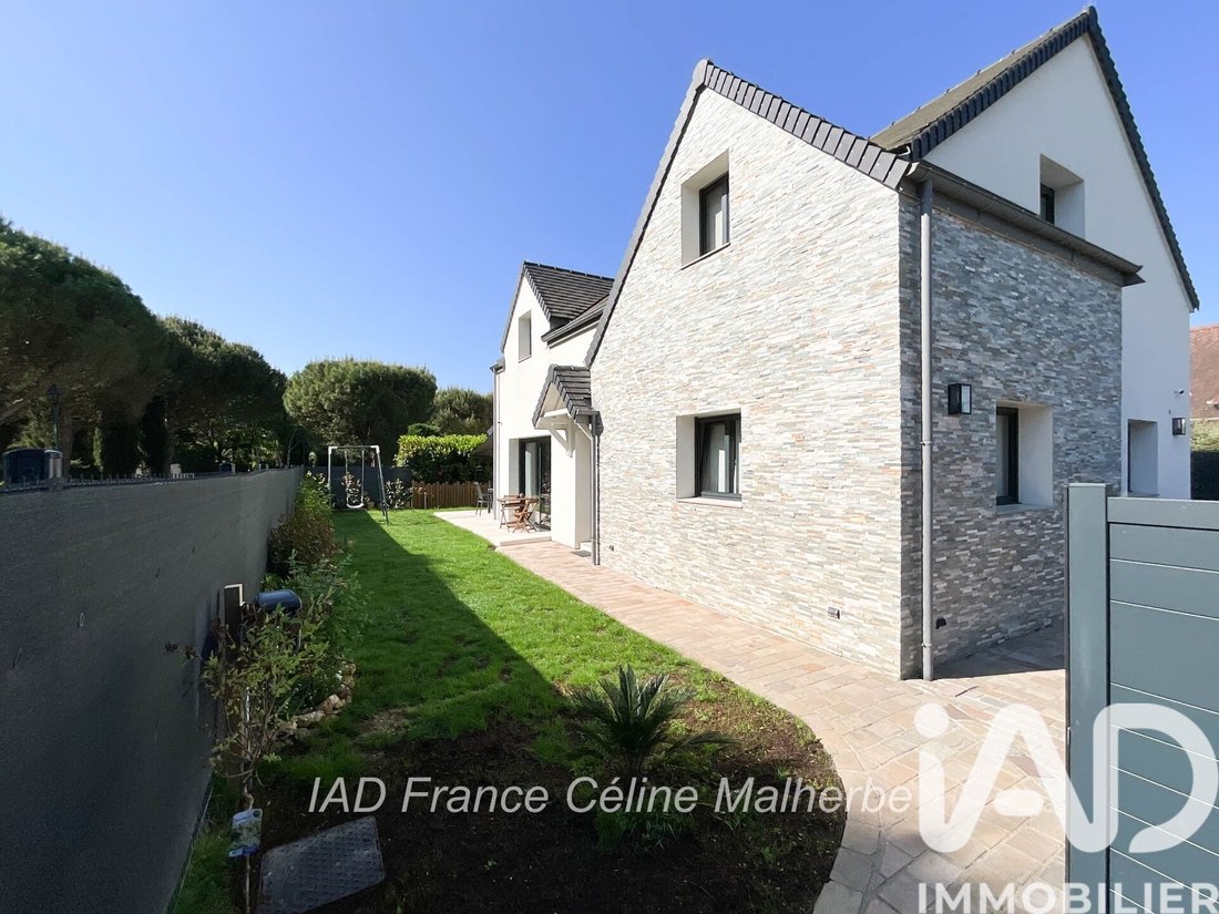 House in Aigremont, Ile-de-France, France 1 - 18703061