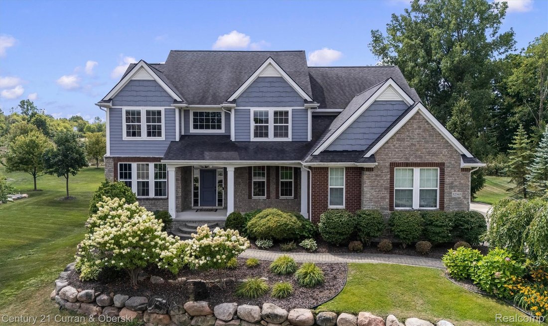 House in South Lyon, Michigan, United States 1 - 18701751