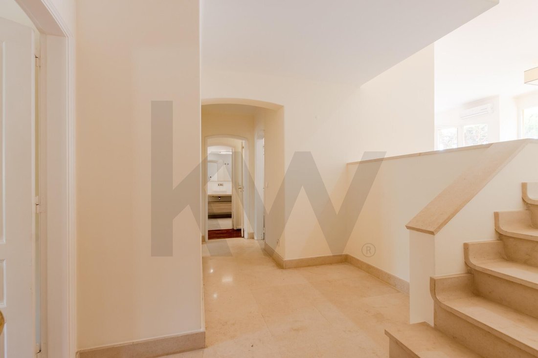 Appartamento a Cascais e Estoril, Lisbona, Portogallo 3 - 18117158