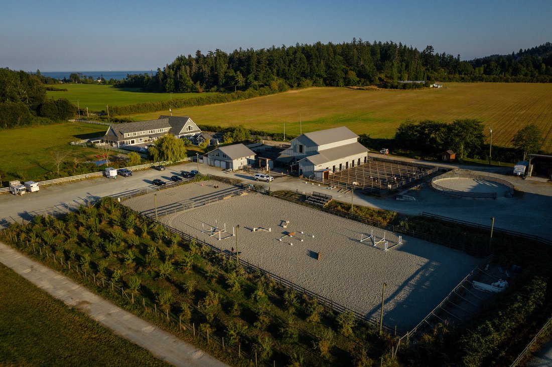 Farm Ranch in Victoria, British Columbia, Canada 3 - 11094366