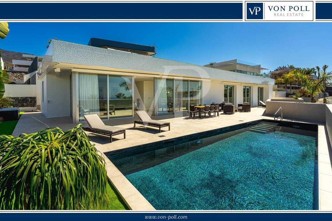Villa in Guia de Isora, Canary Islands, Spain 1 - 18702343