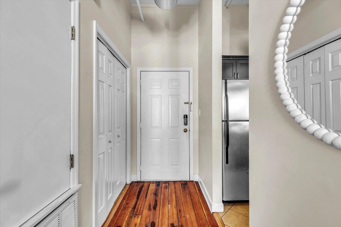 Condo in Savannah, Georgia, United States 2 - 18702418