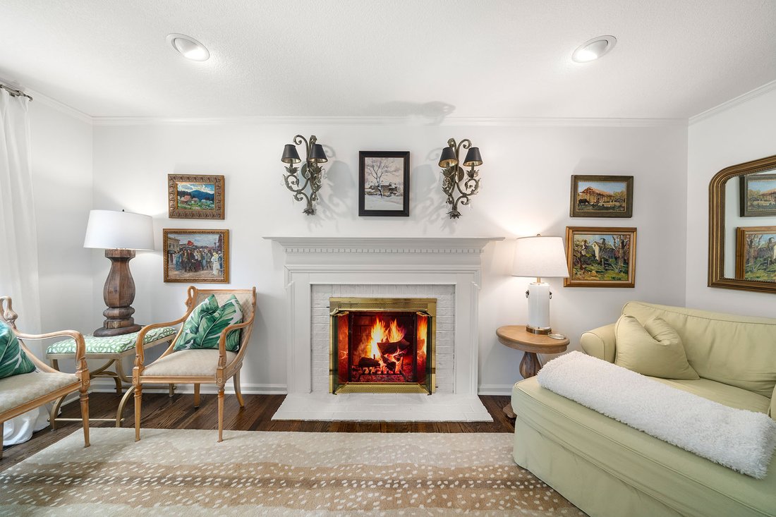 House in Asheville, North Carolina, United States 5 - 18702424