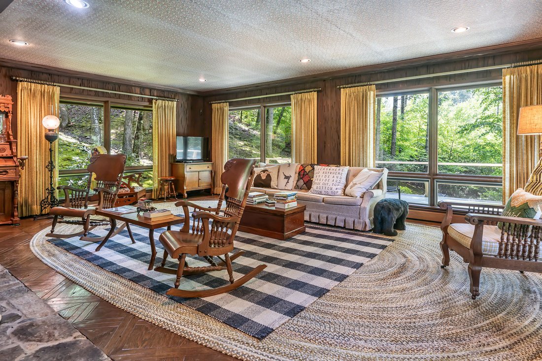House in Canton, North Carolina, United States 5 - 18702425