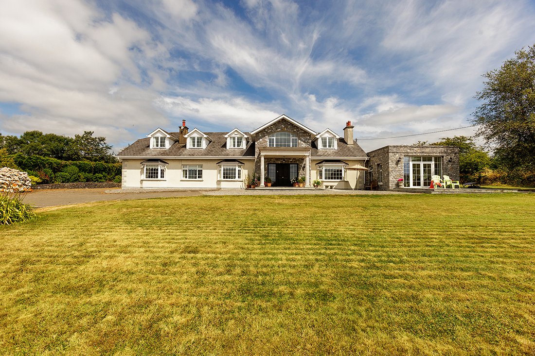 House in Dungarvan, County Waterford, Ireland 2 - 18702733