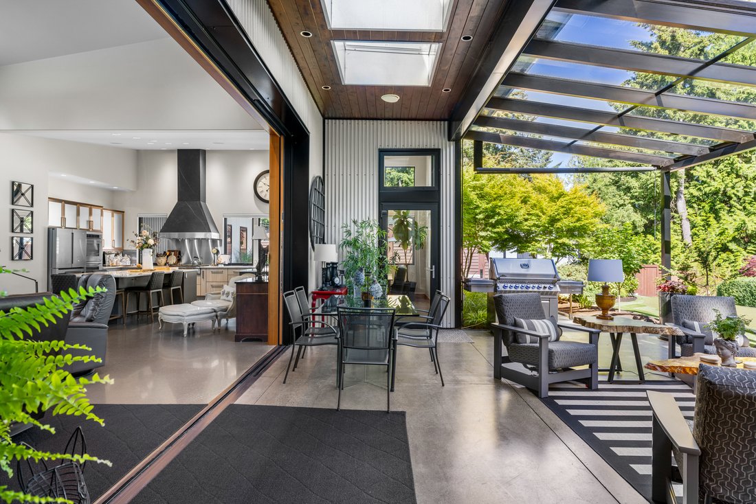 House in Qualicum Beach, British Columbia, Canada 5 - 18704729