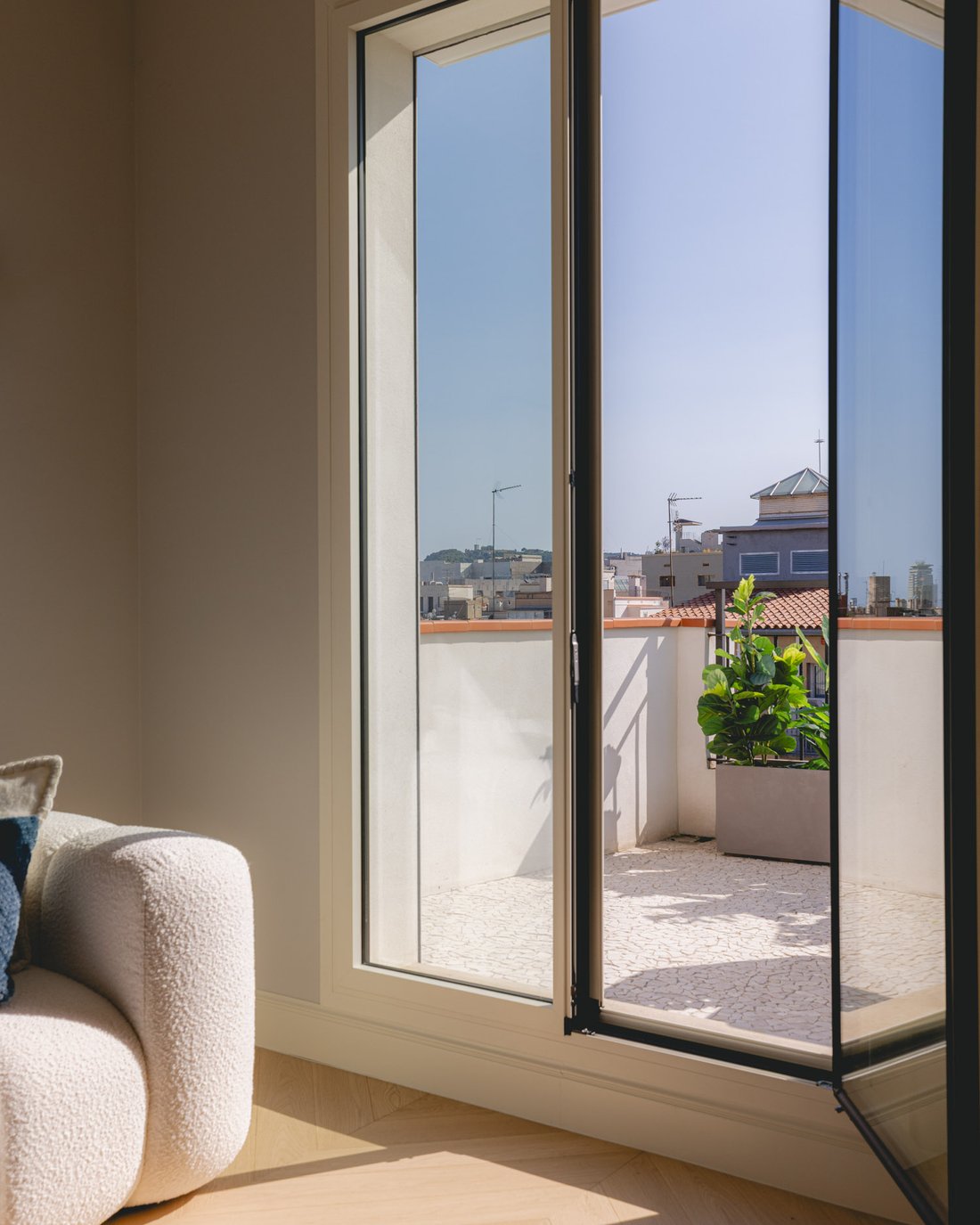 Penthouse in Eixample, Barcelona, Spain 2 - 15931361