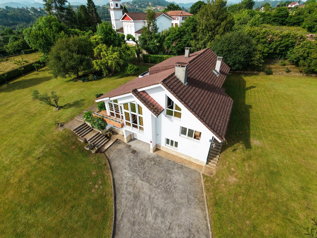 Chalet in Las Campas y San Claudio, Oviedo, Spain 3 - 18704370