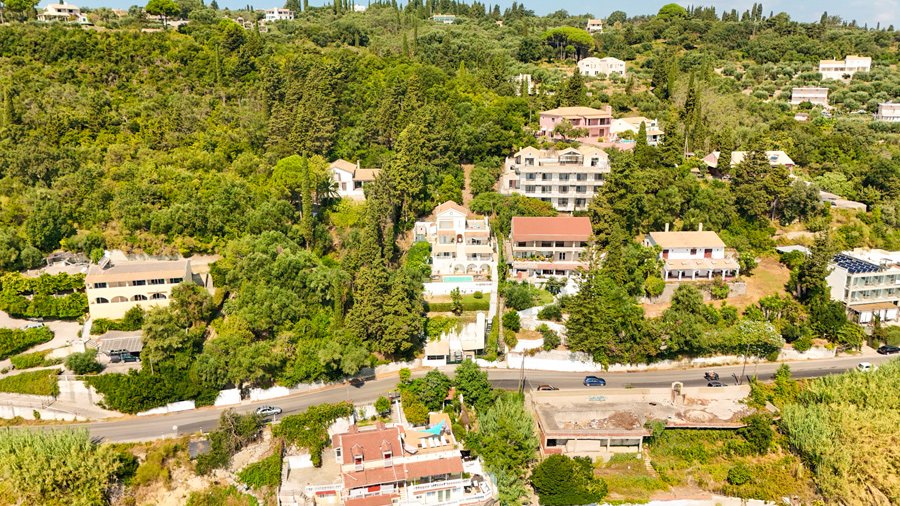 Villa in Perama, Attica, Greece 2 - 18711936