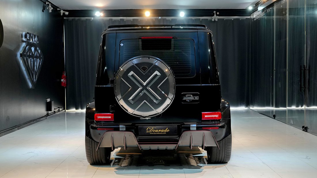 Suv in Dubai, United Arab Emirates 5 - 18712918