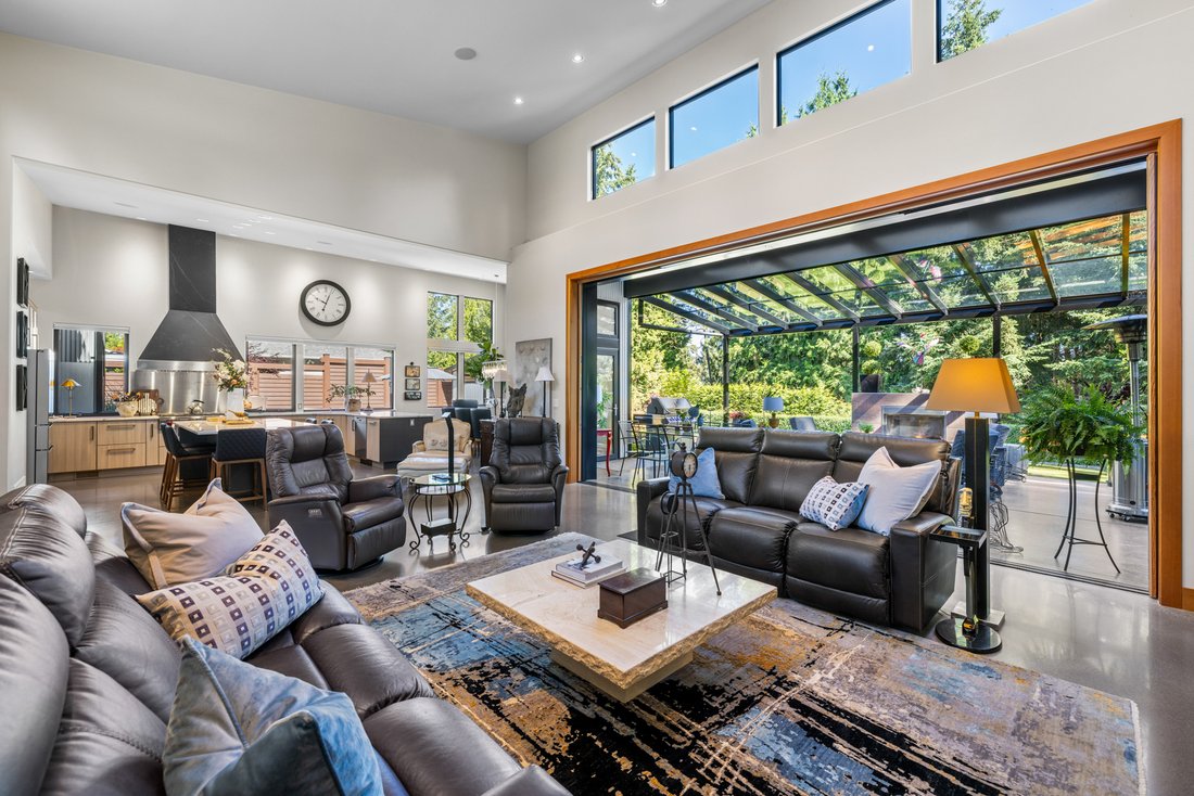 House in Qualicum Beach, British Columbia, Canada 3 - 18704729