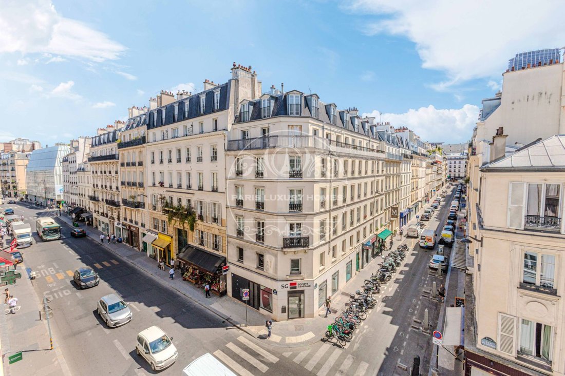 Apartment in Saint Gervais, Paris 4e Arrondissement, Paris 2 - 18709111