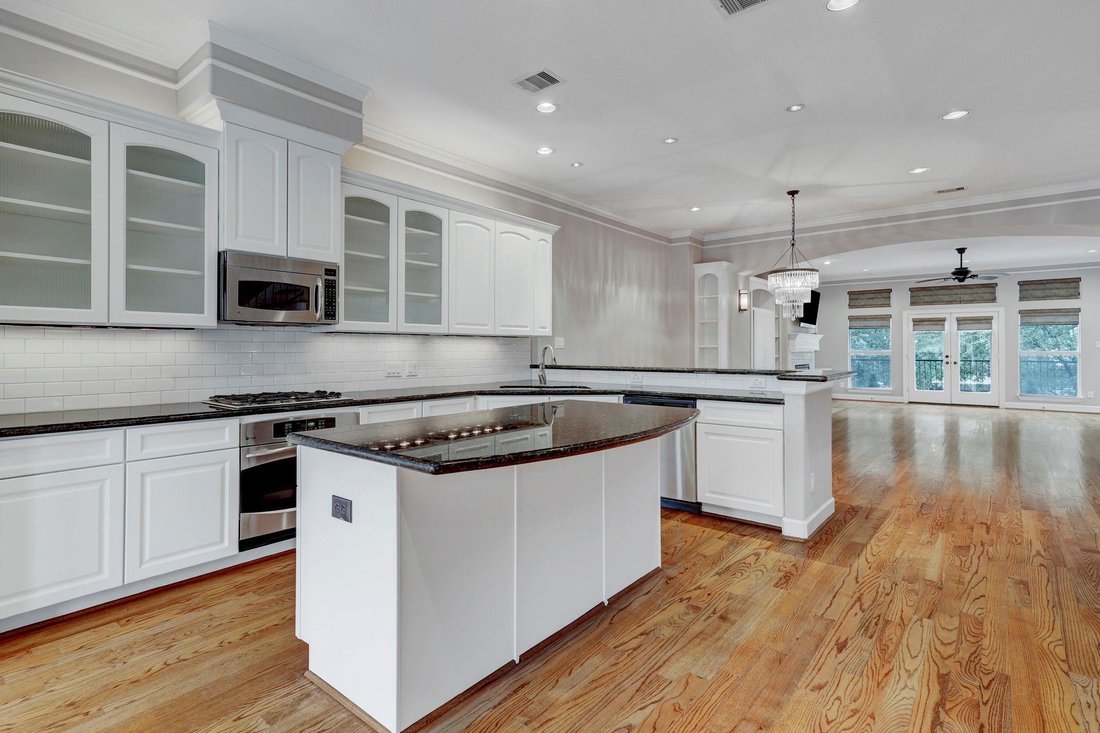 House in Houston, Texas, United States 3 - 18713011