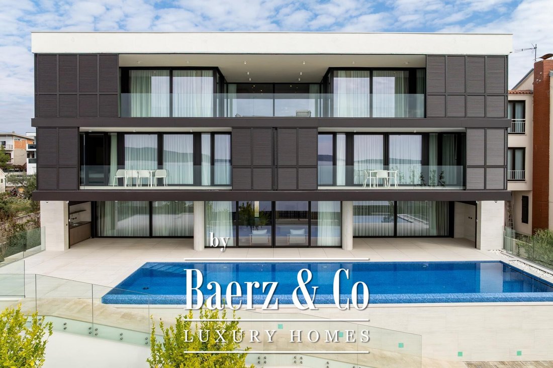 Villa en Brodarica, Condado de Šibenik-Knin, Croacia 4 - 18709026