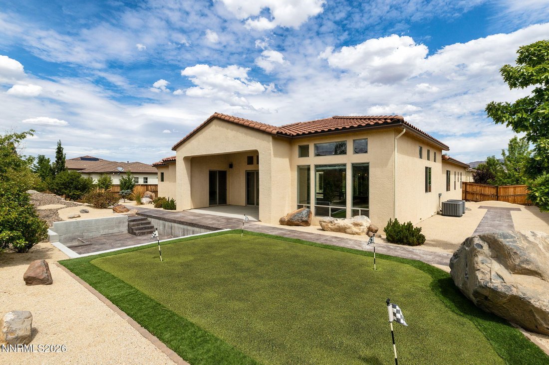 House in Reno, Nevada, United States 3 - 18705037
