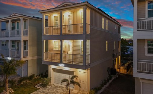 House in Cortez, Florida, United States 1
