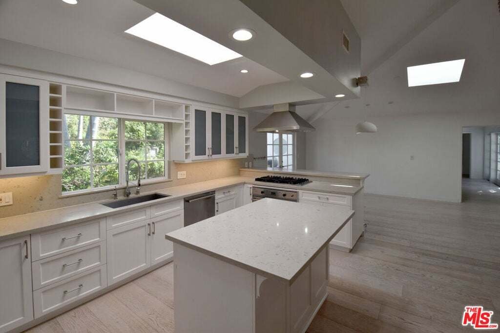 House in Malibu, California, United States 3 - 18702932
