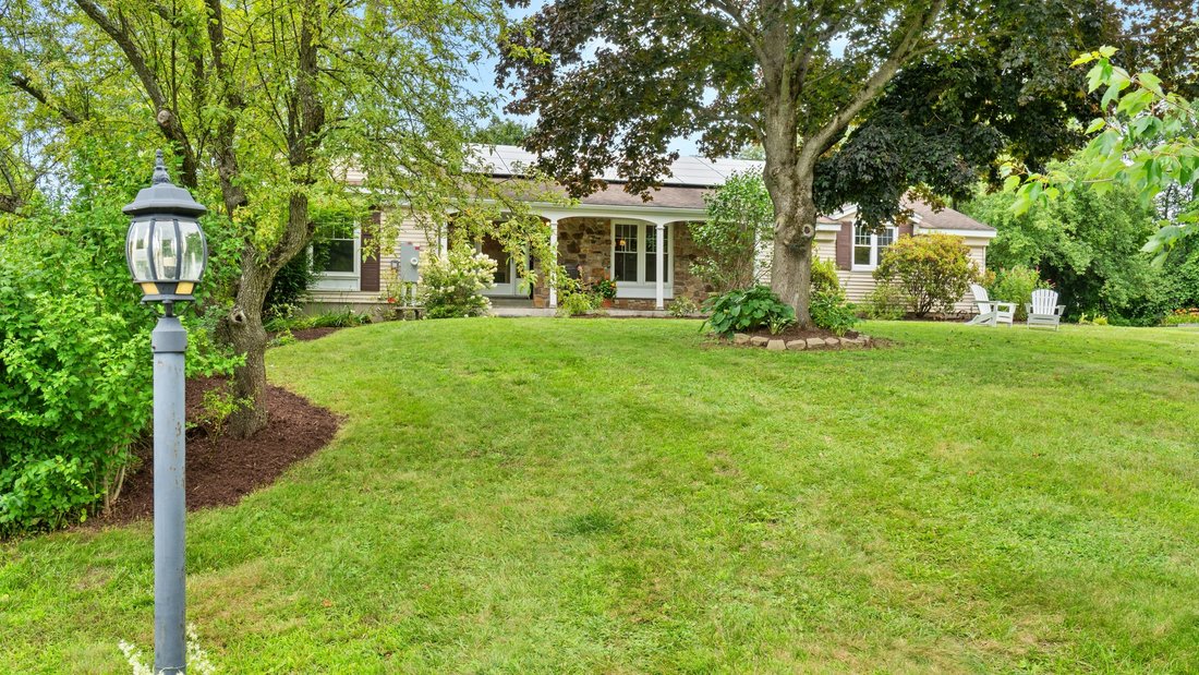 House in Pittsfield, Massachusetts, United States 4 - 18704445