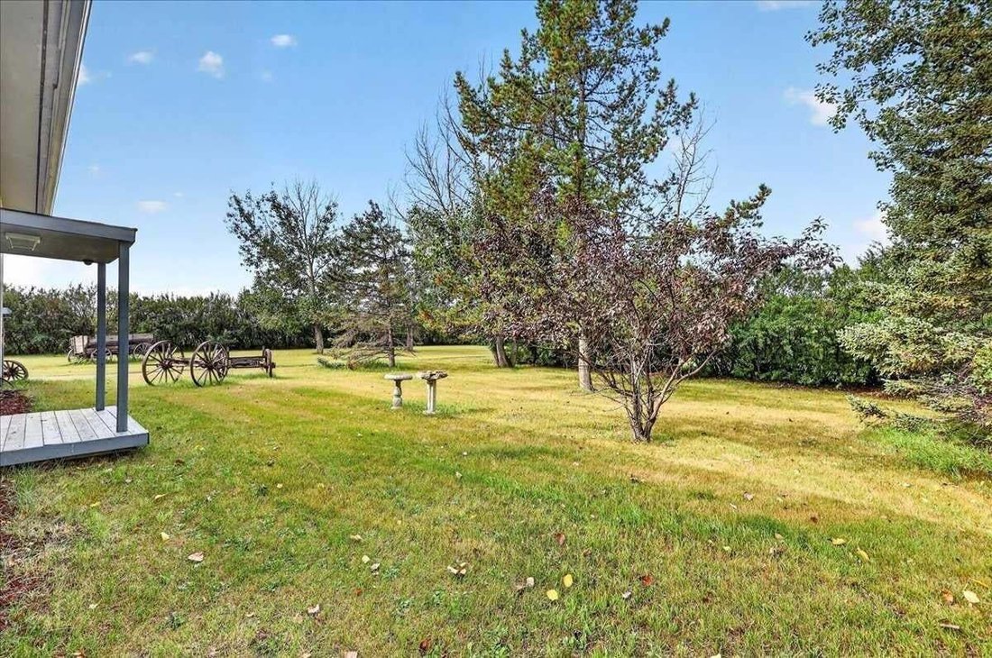 House in Chestermere, Alberta, Canada 5 - 18711813