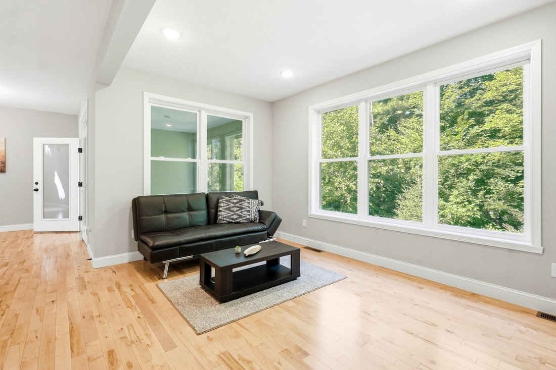 Condo in South Burlington, Vermont, United States 4 - 18709046