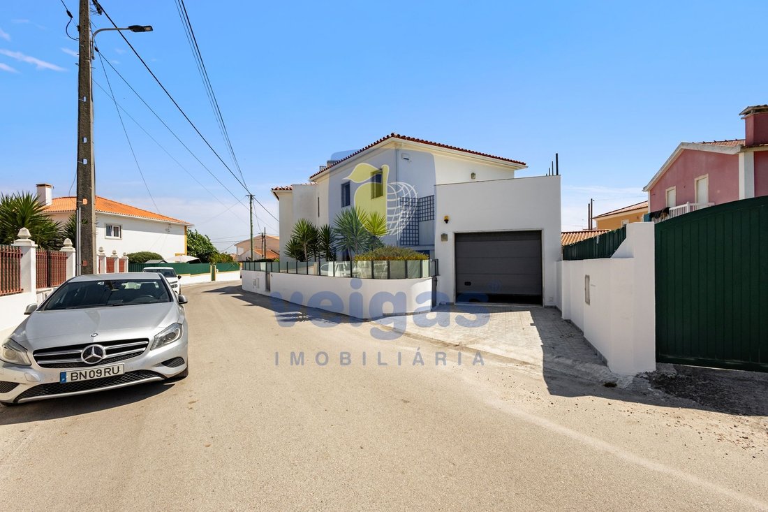 Villa in Silveira, Lisbon, Portugal 3 - 18707244