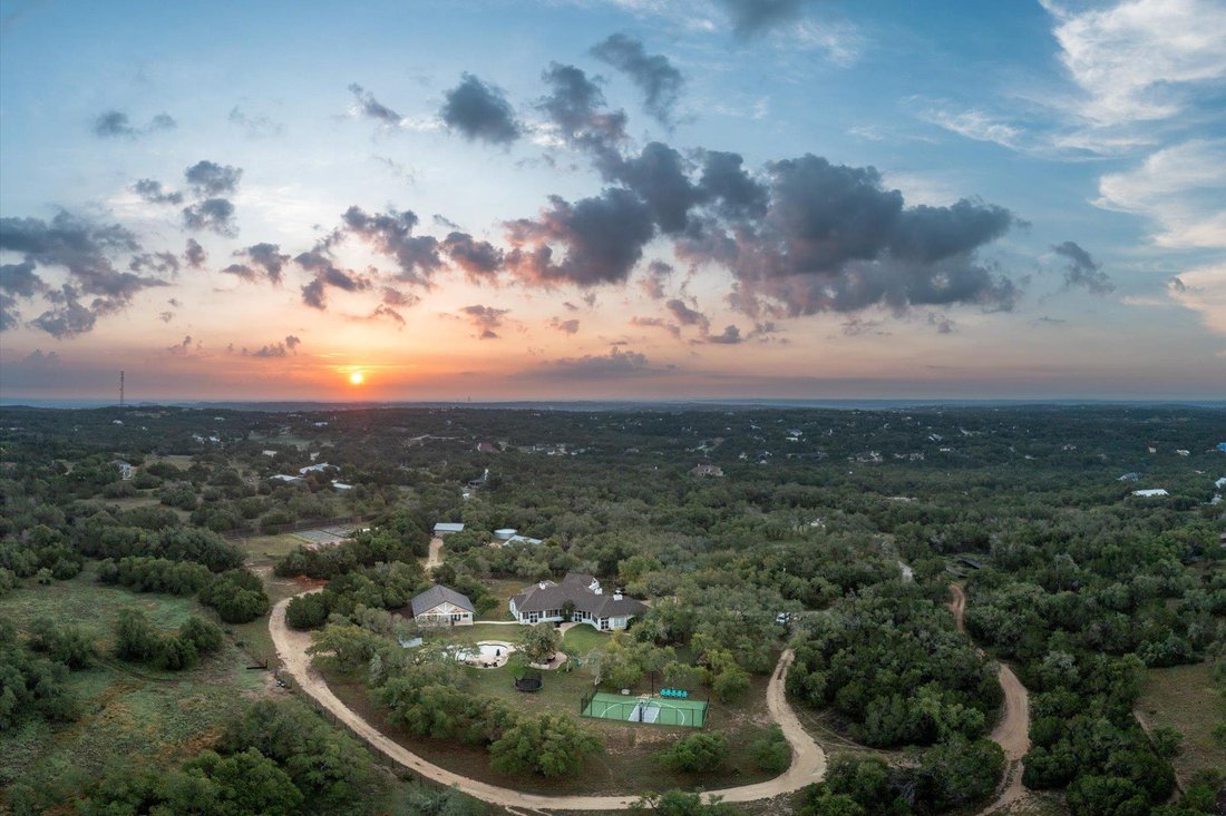 House in Dripping Springs, Texas, United States 1 - 18705525