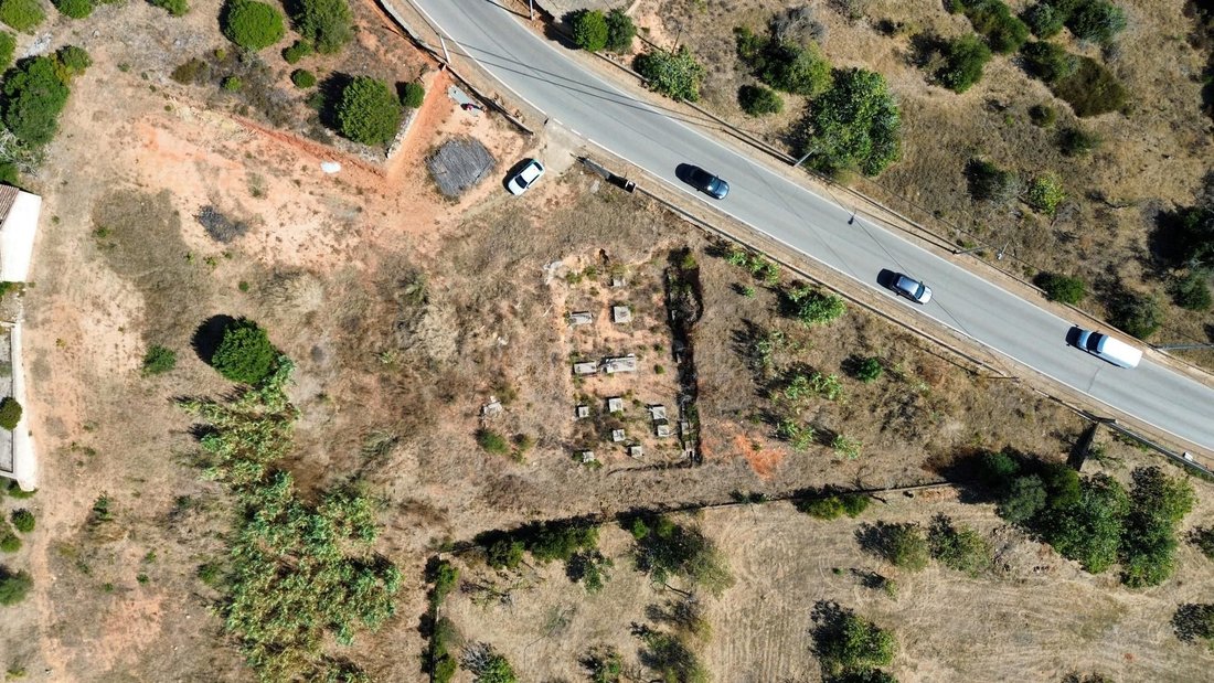 Land in Estombar e Parchal, Algarve, Portugal 3 - 18709375