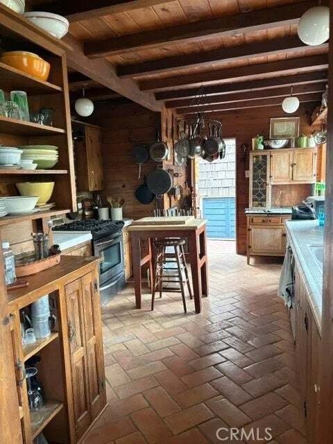House in Signal Hill, California, United States 4 - 18705860