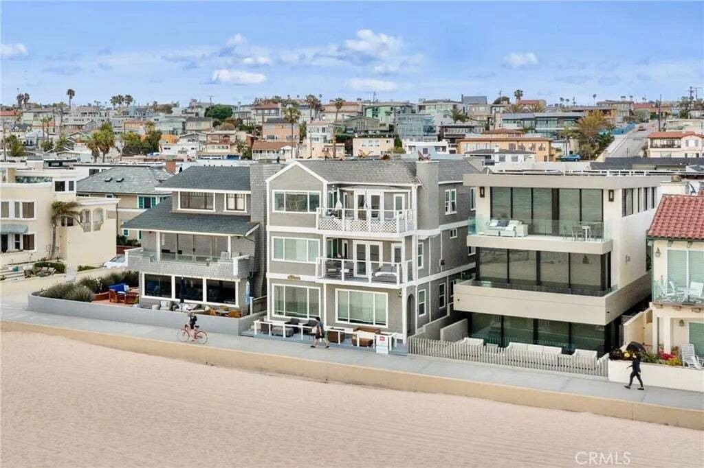 Hermosa Beach, California, United States 1 - 18711510