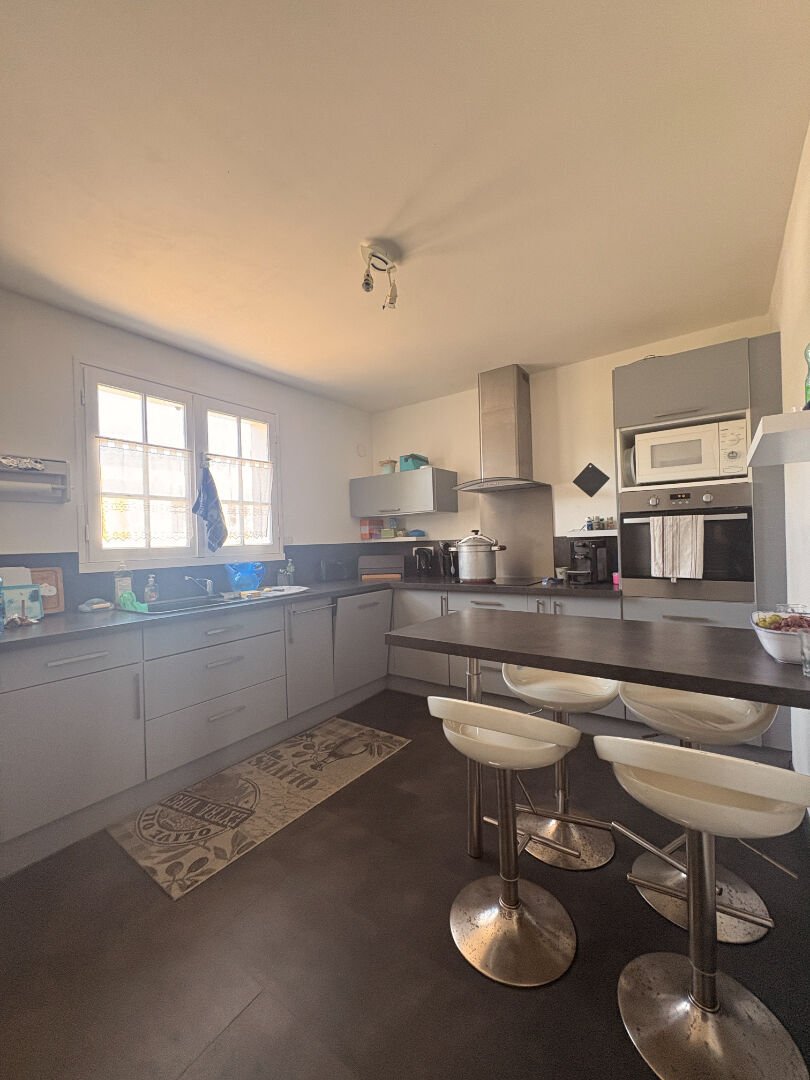 Villa in Nord Ouest, Ile d'Yeu, France 5 - 18710862